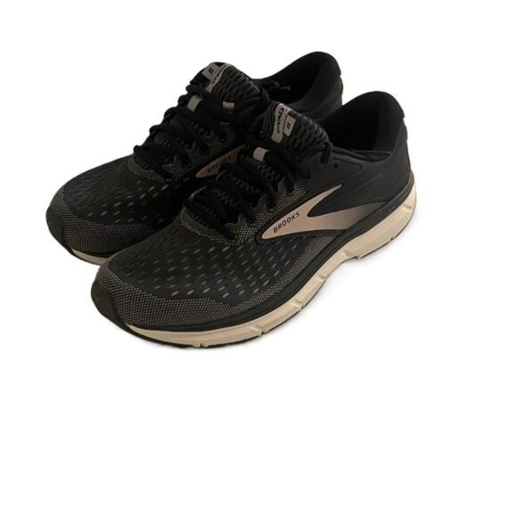 Brooks Dyad 11 Black and Dark Gray Running Shoes, Width B, Size 9 - Picture 1 of 7